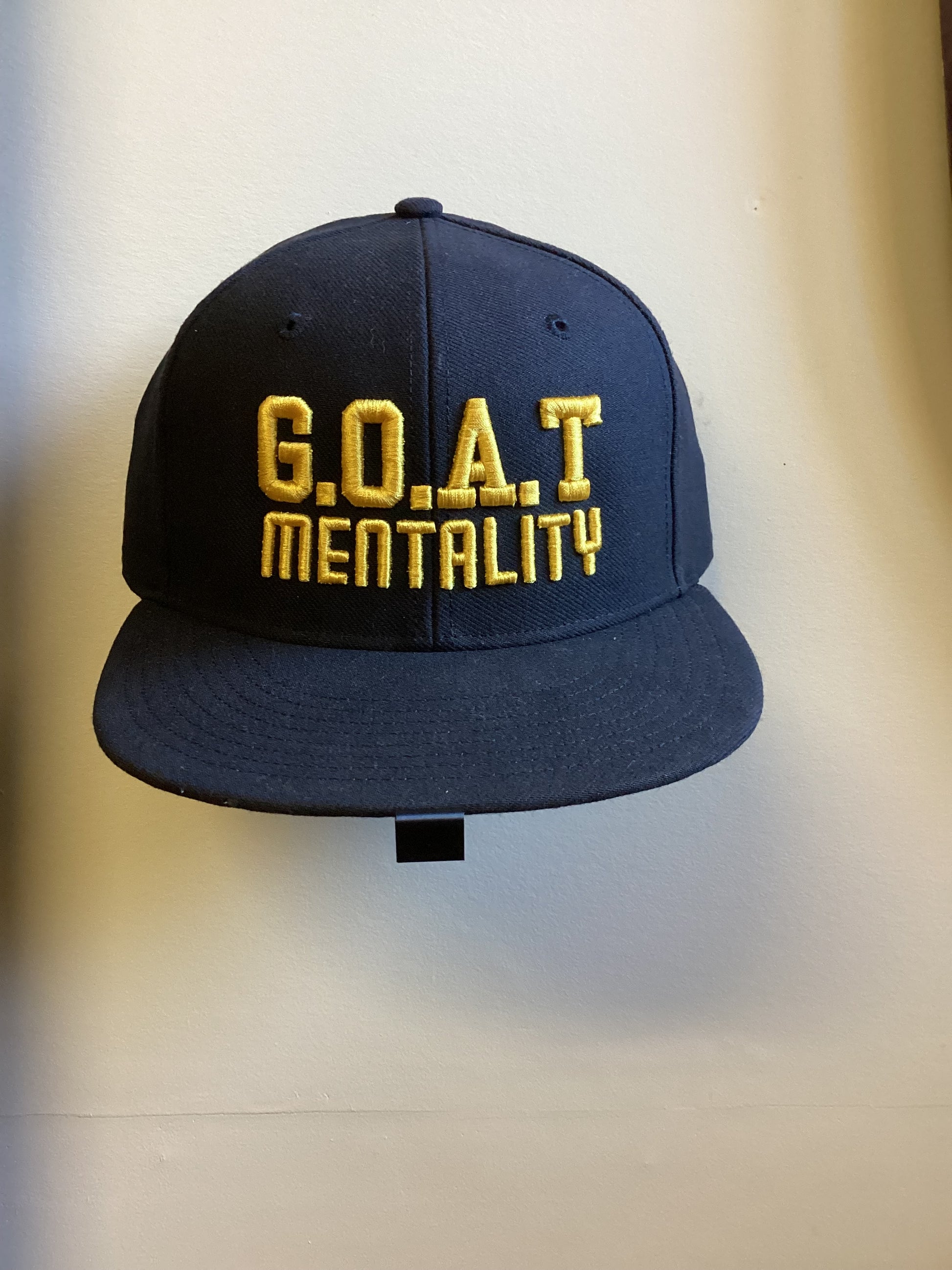 The Hat Mount-Sports Displays