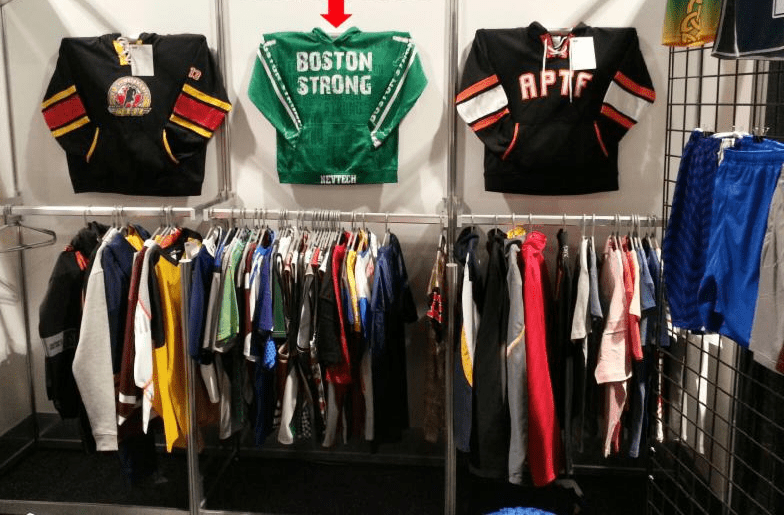 The 100 pack Wholesale Retail Package